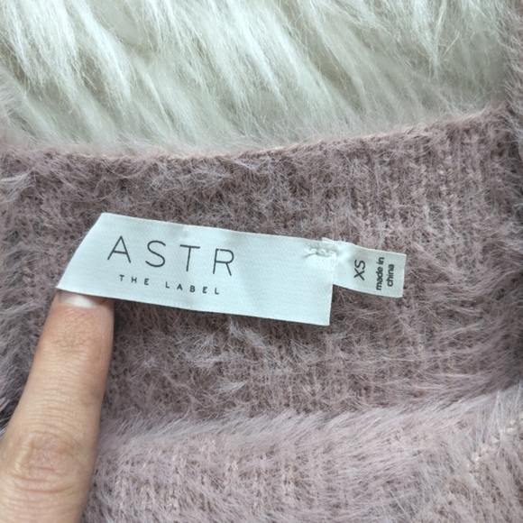 ASTR The Label Yara Shrug Set - Lavender - Picture 4 of 10